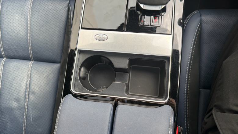 Land Rover Range Rover Velar 2.0 D200 R-Dynamic SE 5dr Auto Diesel Estate